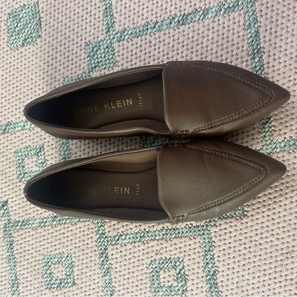 Anne Klein Women's Brown Loafers